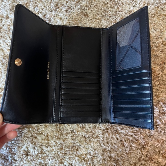 Michael Kors Jet Set Travel Crossgrain Leather Tri-Fold Wallet black - Picture 6 of 6